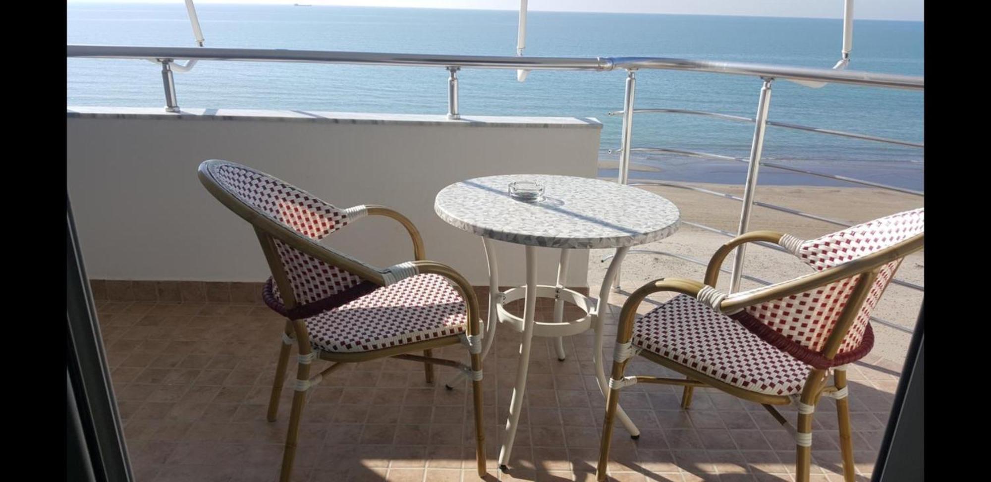 Apartahotel Arberia
